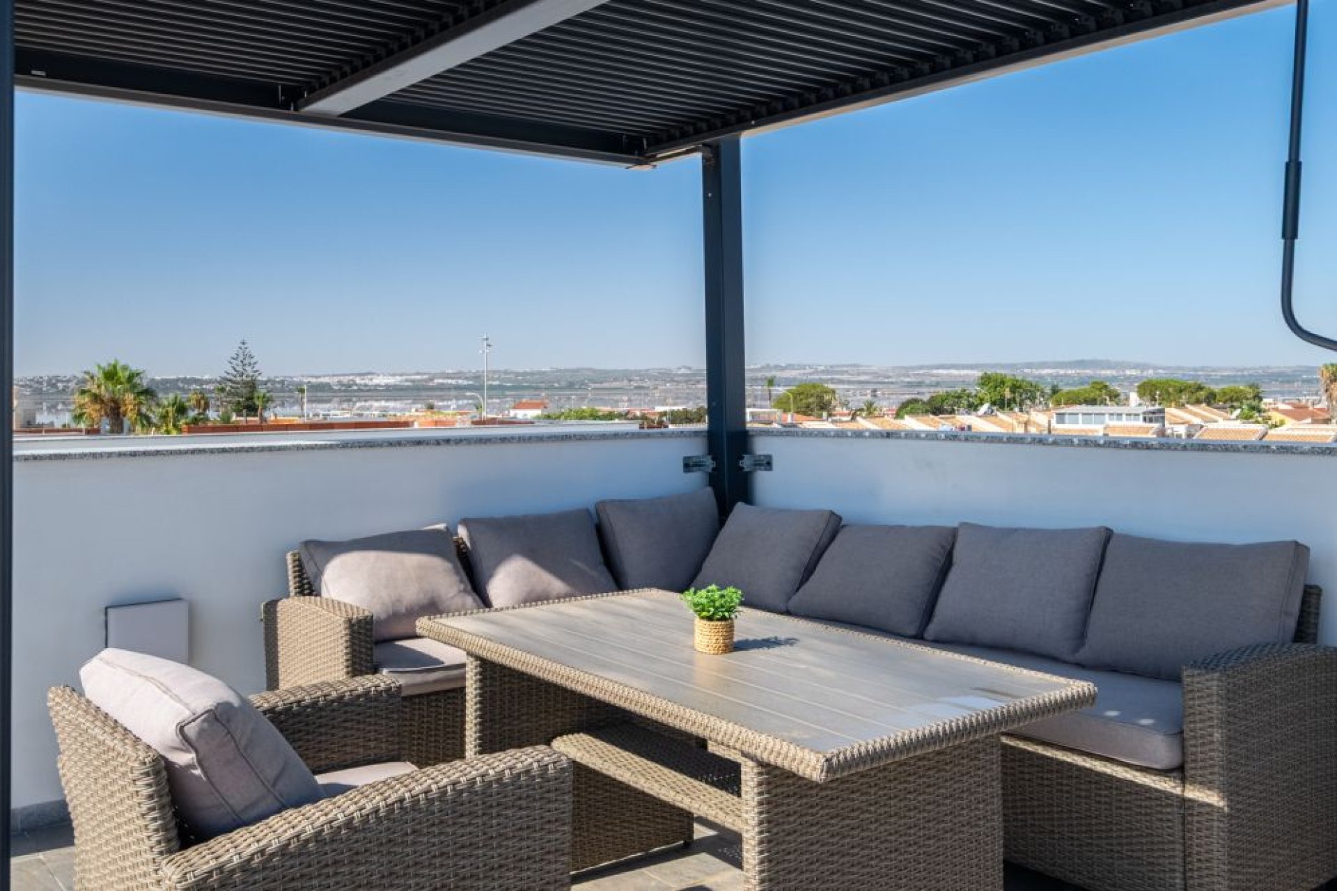 Herverkoop - Villa -
Torrevieja - Costa Blanca