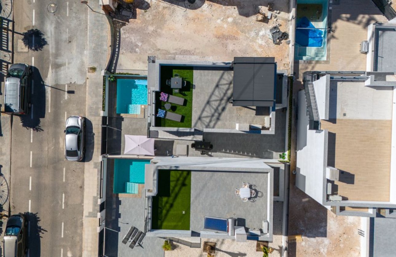 Herverkoop - Villa -
Torrevieja - Costa Blanca