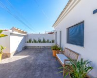 Herverkoop - Villa -
Torrevieja - Costa Blanca