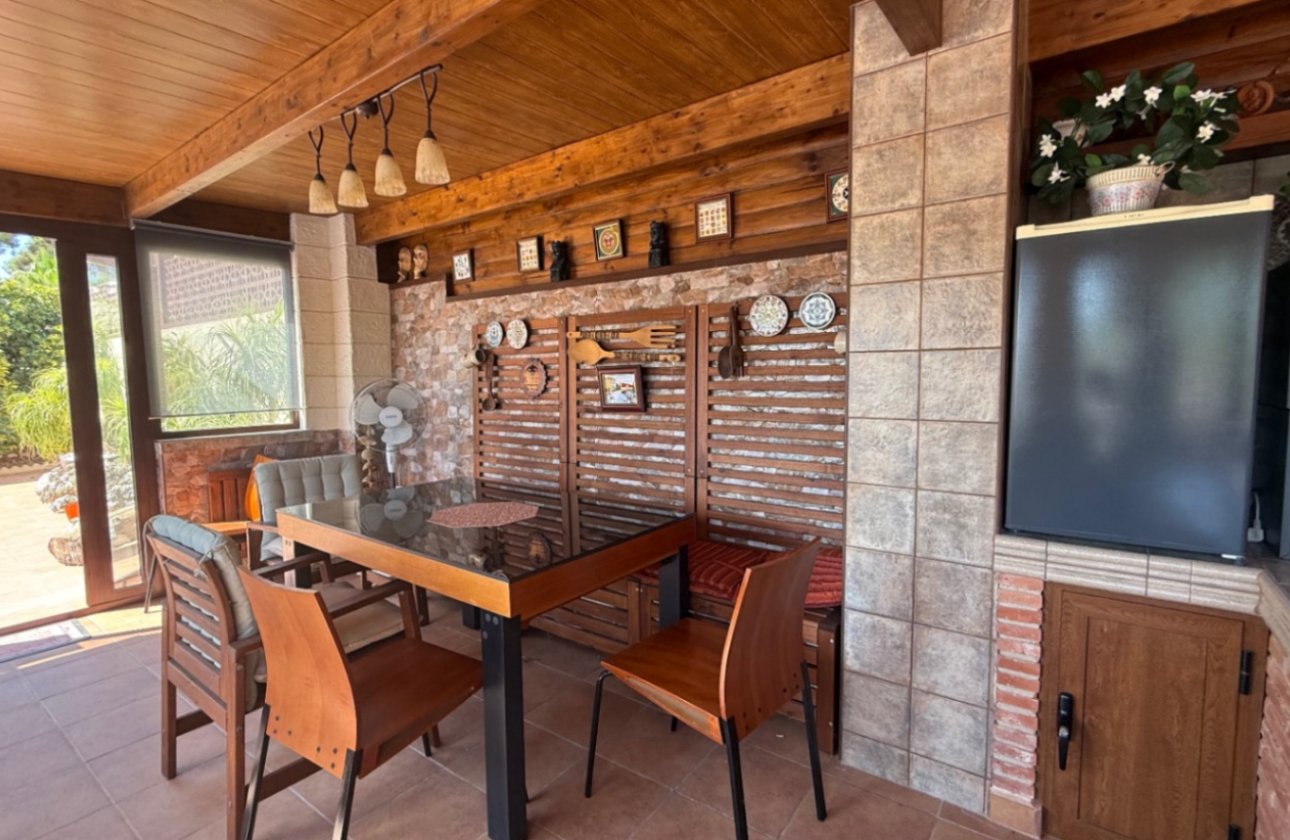 Herverkoop - Villa -
Torrevieja - Costa Blanca