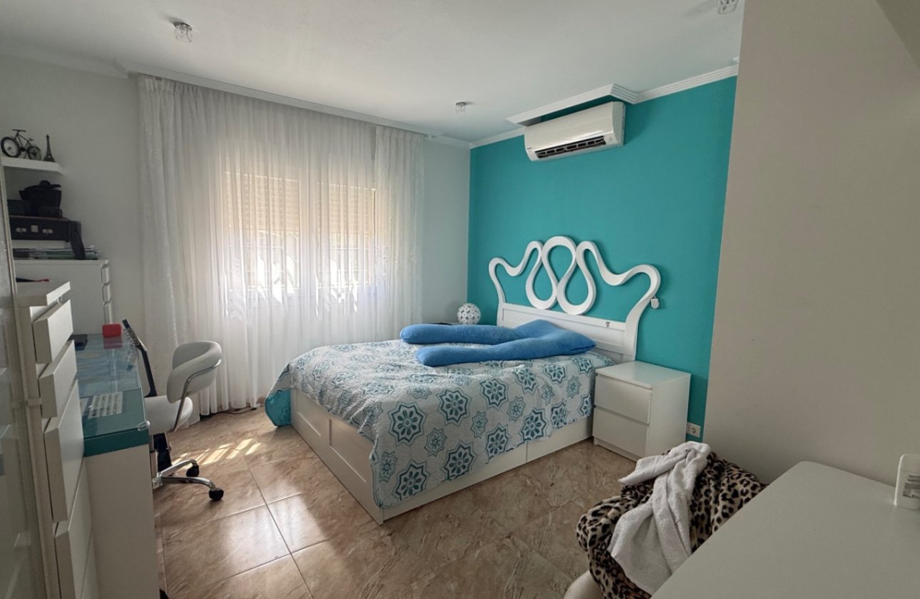 Herverkoop - Villa -
Torrevieja - Costa Blanca