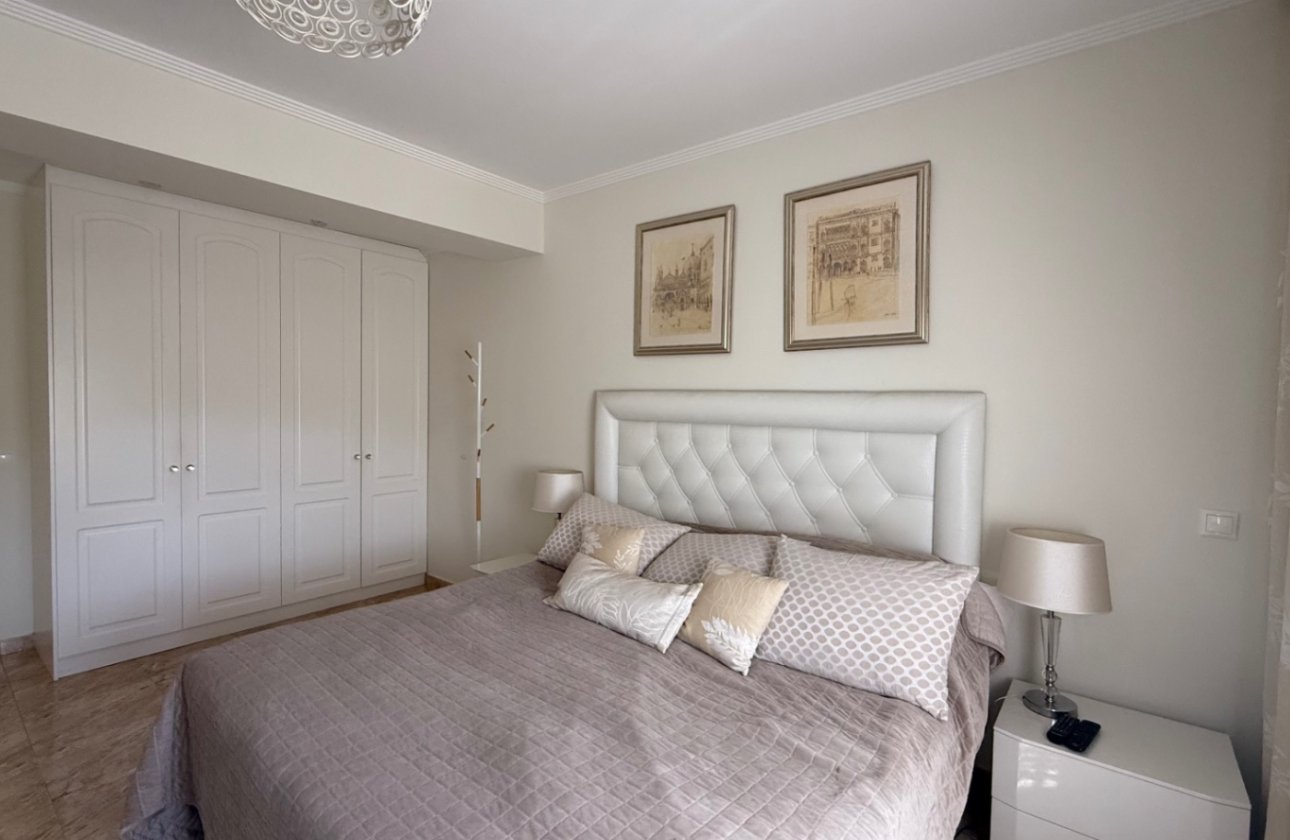 Herverkoop - Villa -
Torrevieja - Costa Blanca