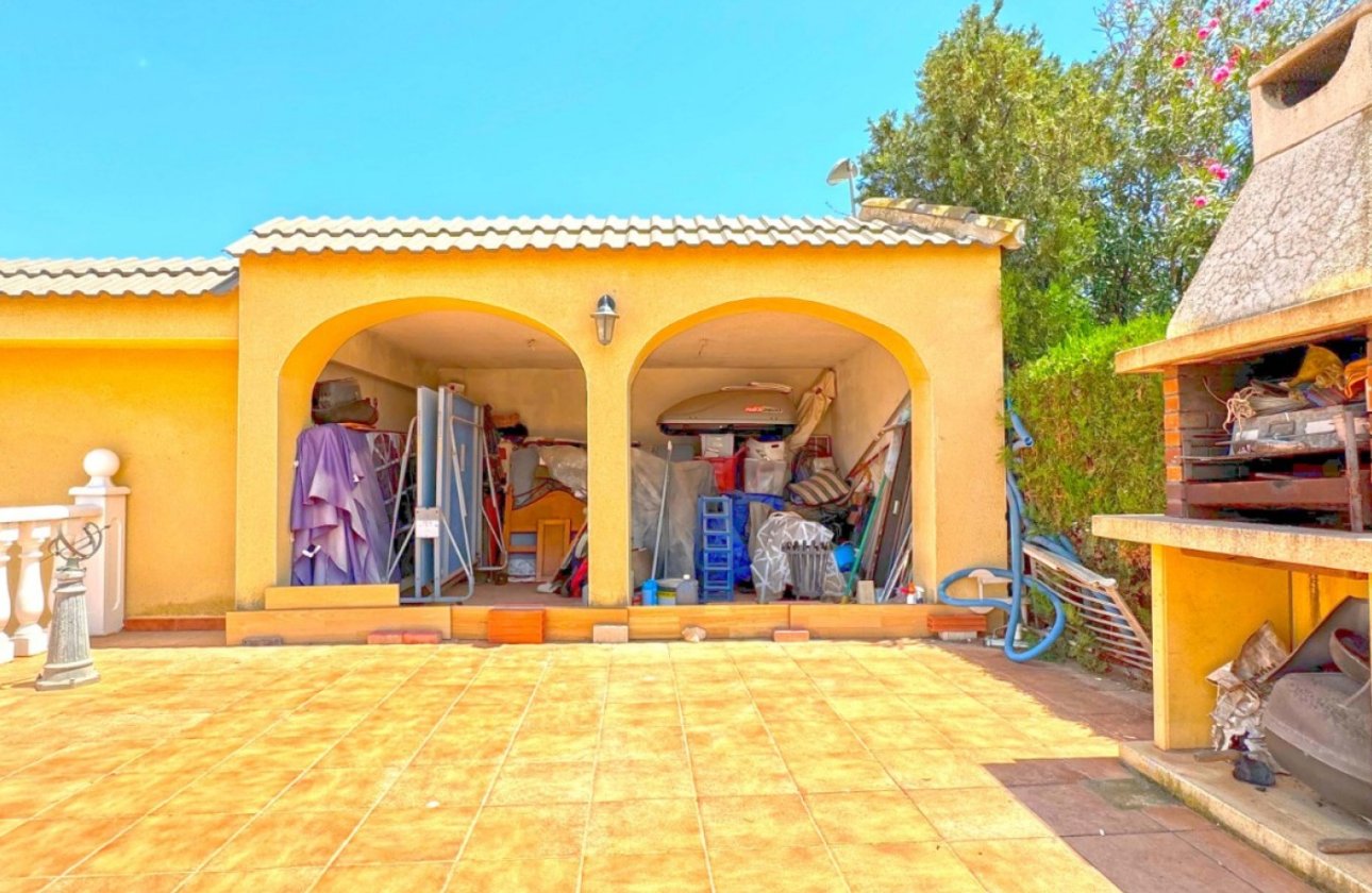 Herverkoop - Villa -
Torrevieja - Costa Blanca