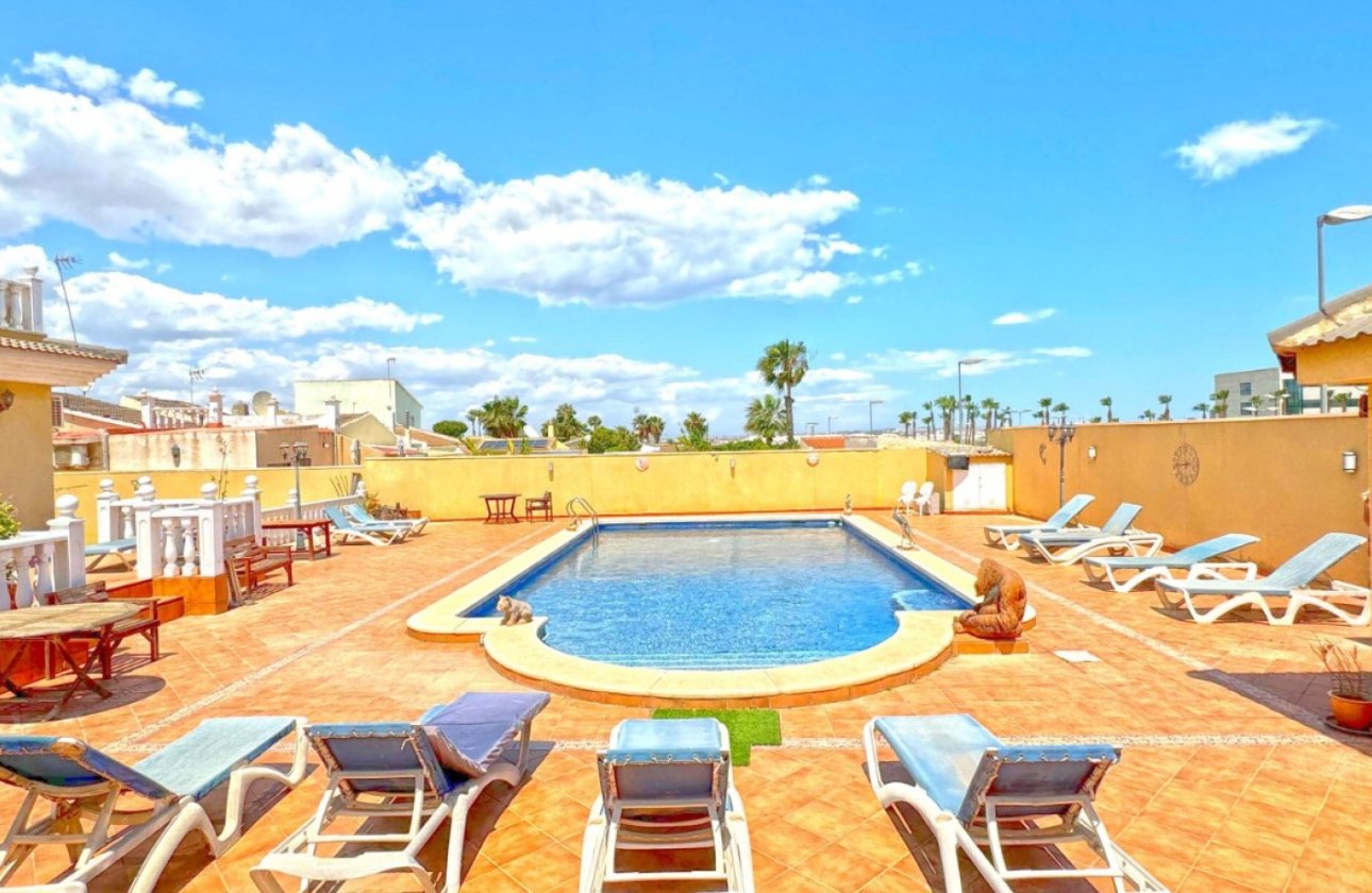 Herverkoop - Villa -
Torrevieja - Costa Blanca