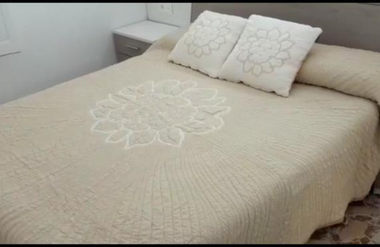 Herverkoop - Villa -
Torrevieja - Costa Blanca