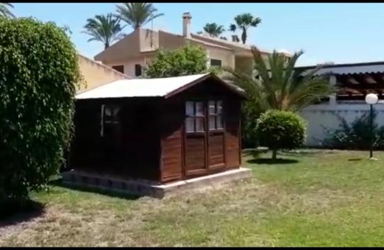 Herverkoop - Villa -
Torrevieja - Costa Blanca