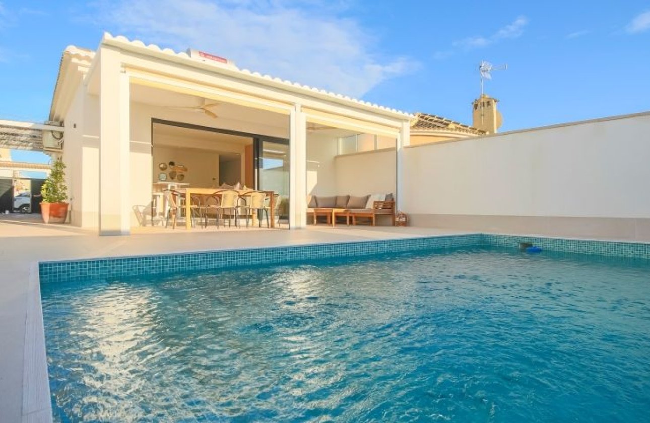 Herverkoop - Villa -
Torrevieja - Costa Blanca