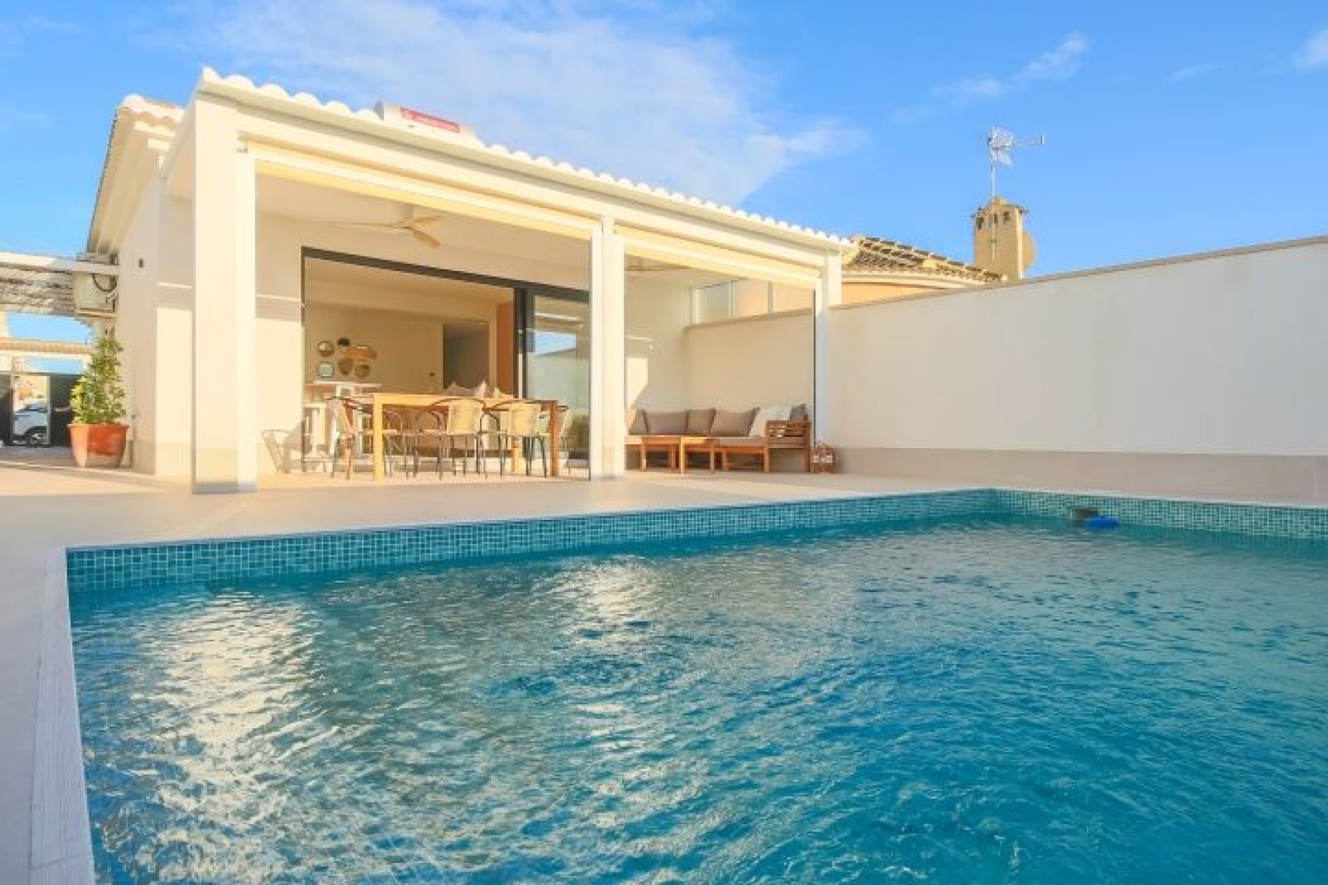Herverkoop - Villa -
Torrevieja - Costa Blanca