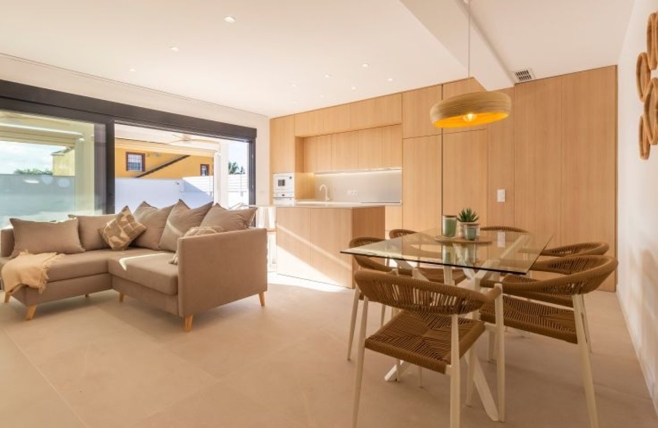 Herverkoop - Villa -
Torrevieja - Costa Blanca