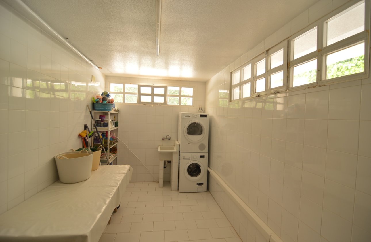 Herverkoop - Villa -
Torrevieja - Costa Blanca