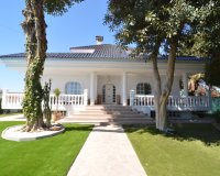 Herverkoop - Villa -
Torrevieja - Costa Blanca