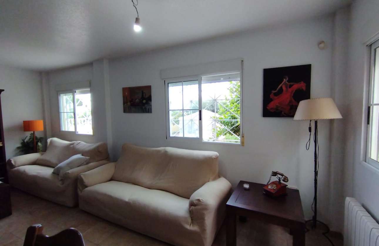 Herverkoop - Villa -
Torrevieja - Costa Blanca