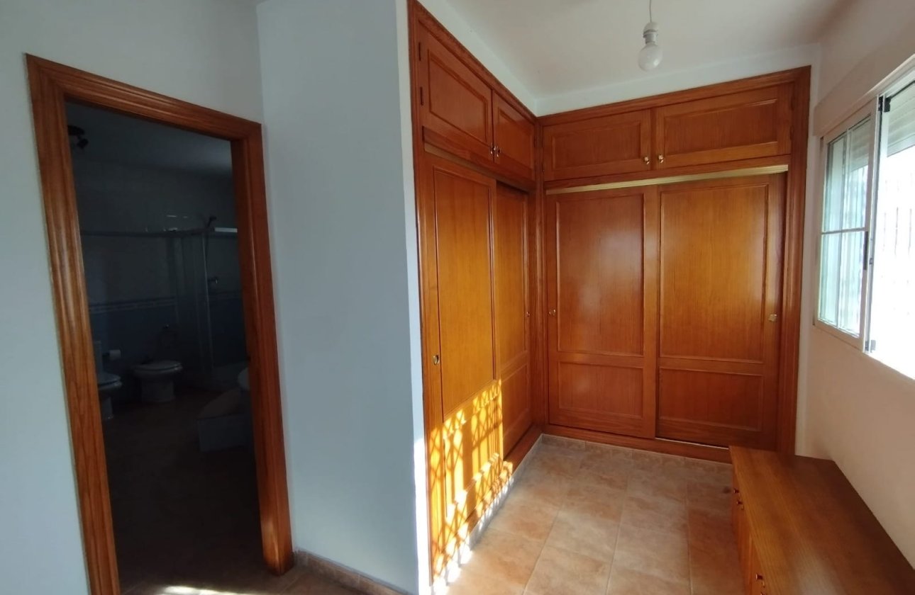 Herverkoop - Villa -
Torrevieja - Costa Blanca