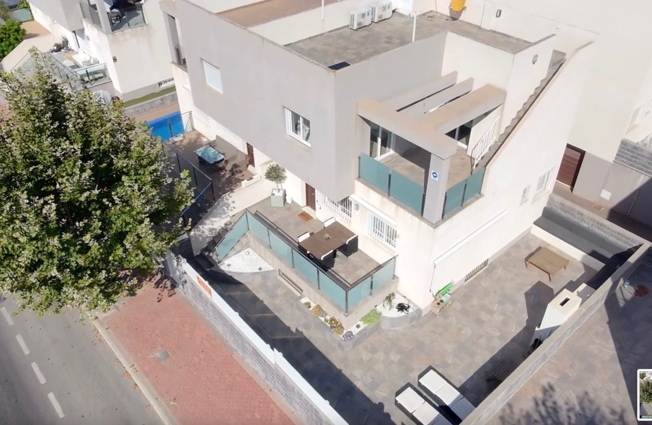 Herverkoop - Villa -
Torrevieja - Costa Blanca