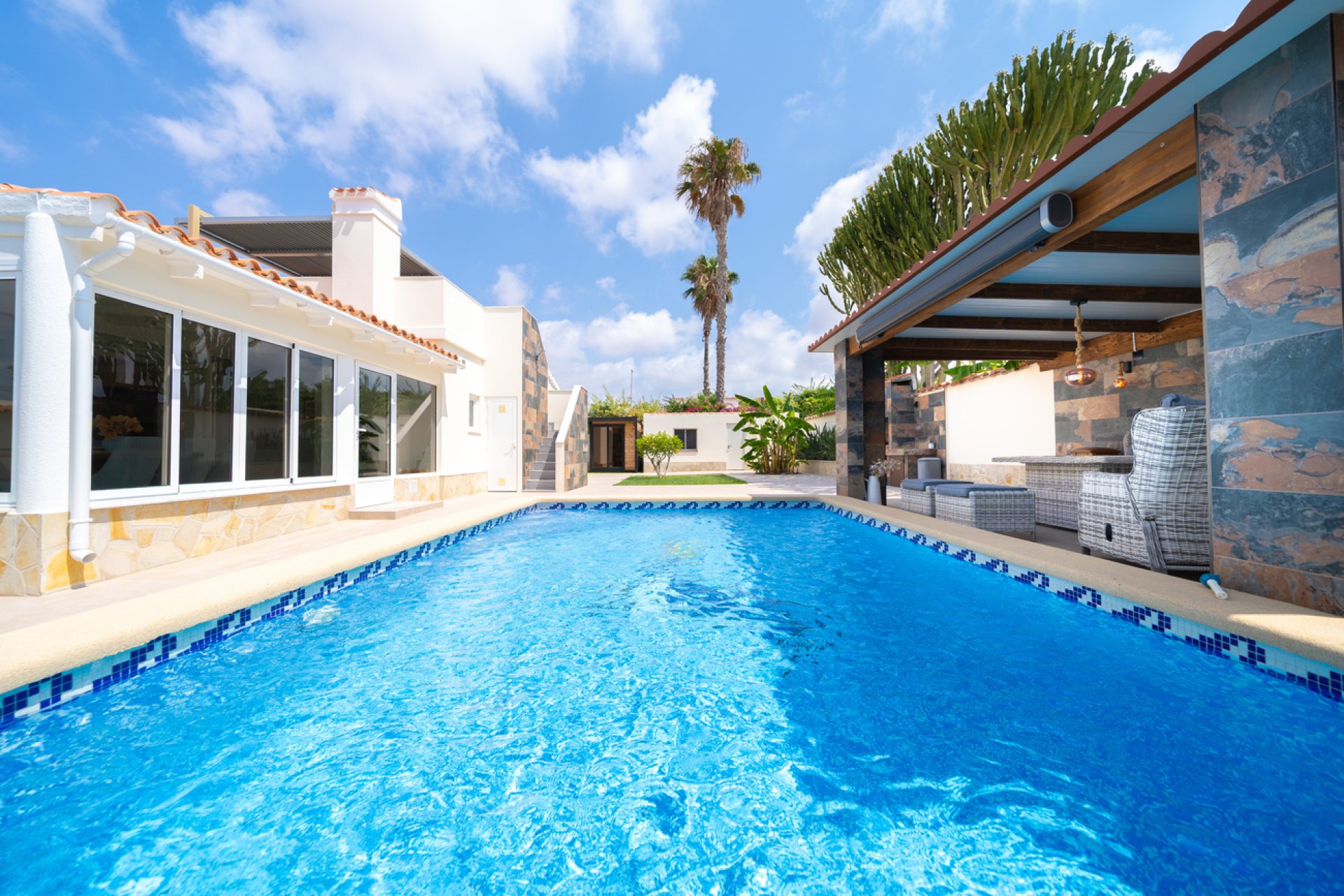 Herverkoop - Villa -
Torrevieja - Costa Blanca