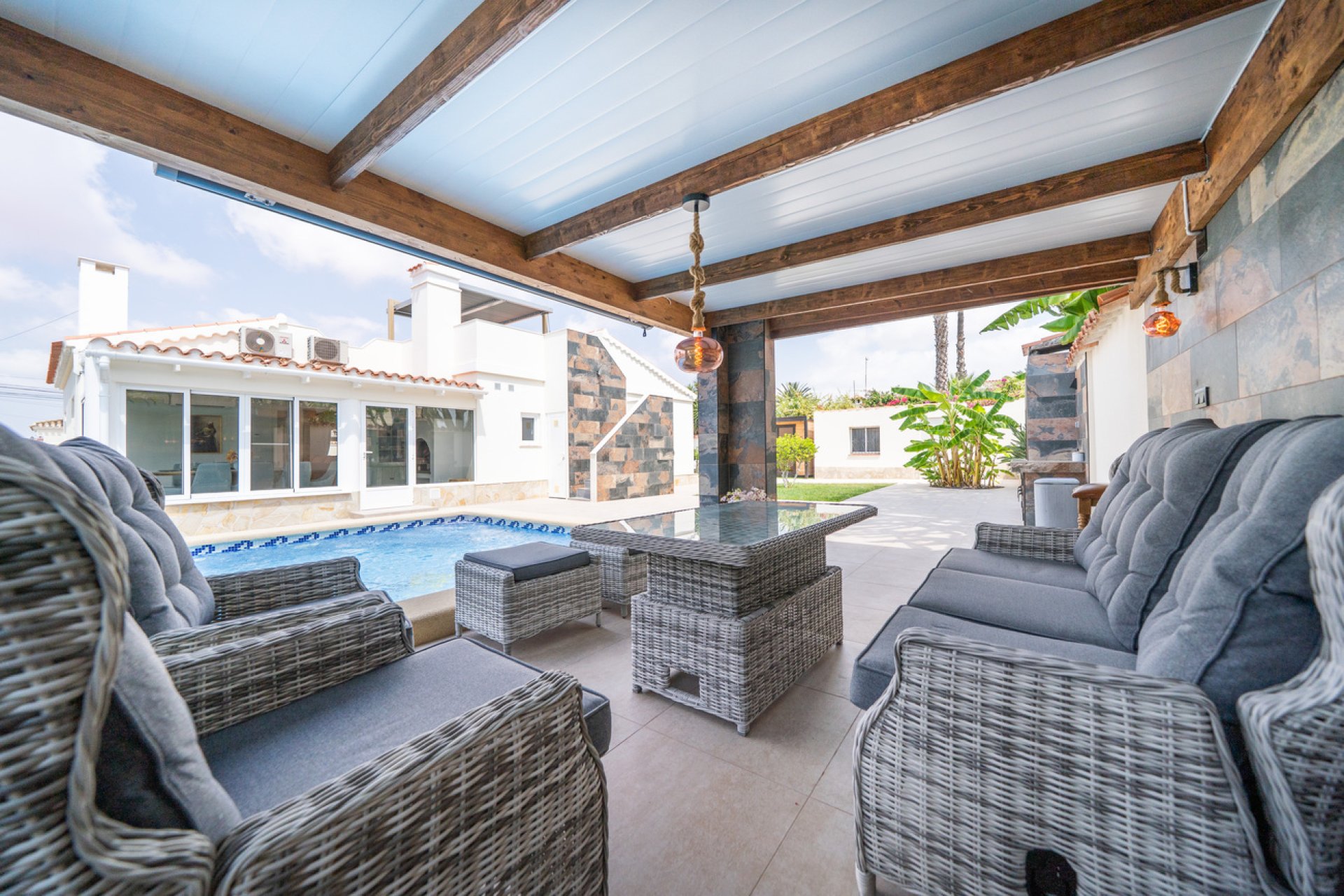 Herverkoop - Villa -
Torrevieja - Costa Blanca