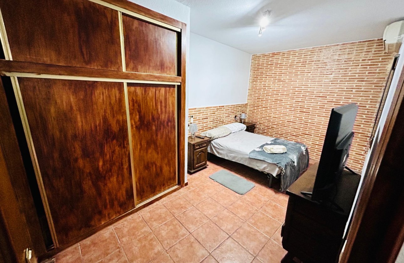 Herverkoop - Villa -
Torrevieja - Costa Blanca