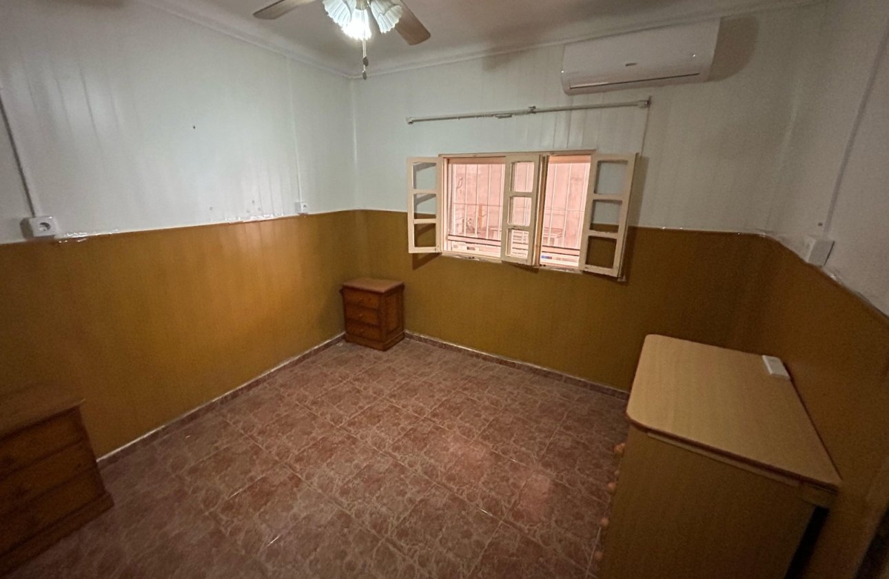 Herverkoop - Villa -
Torrevieja - Costa Blanca