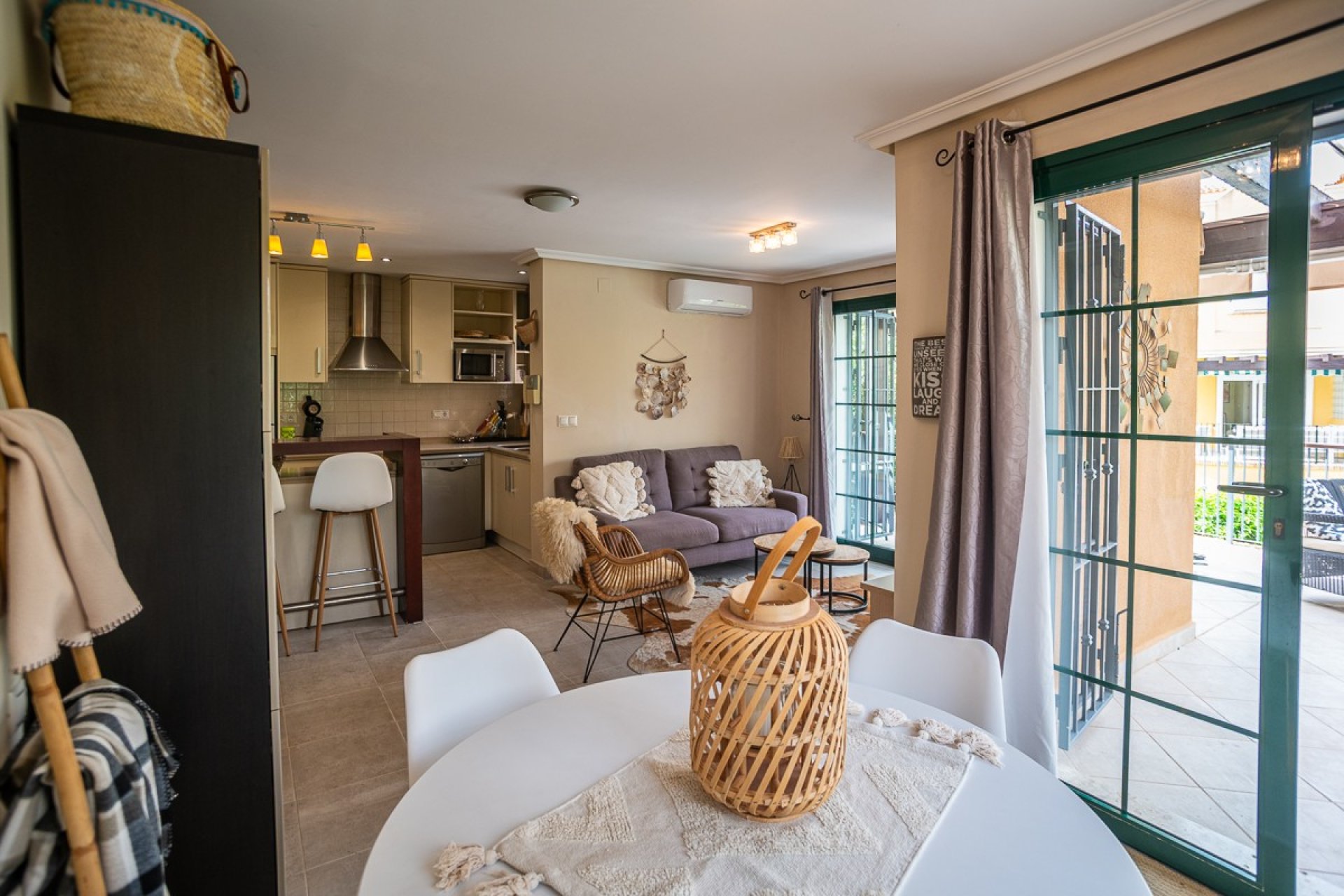 Herverkoop - Villa -
Torrevieja - Costa Blanca