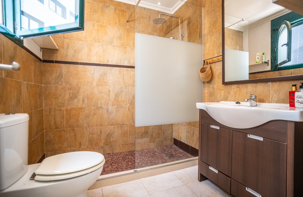 Herverkoop - Villa -
Torrevieja - Costa Blanca