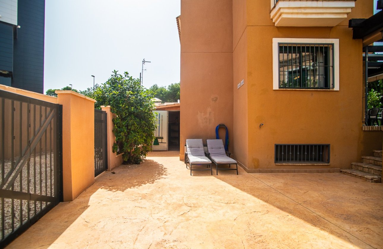 Herverkoop - Villa -
Torrevieja - Costa Blanca