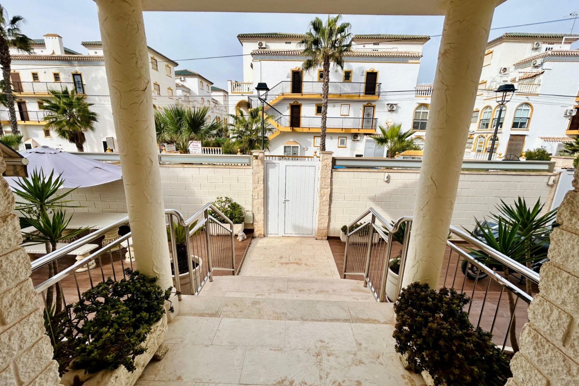 Herverkoop - Villa -
Torrevieja - Costa Blanca