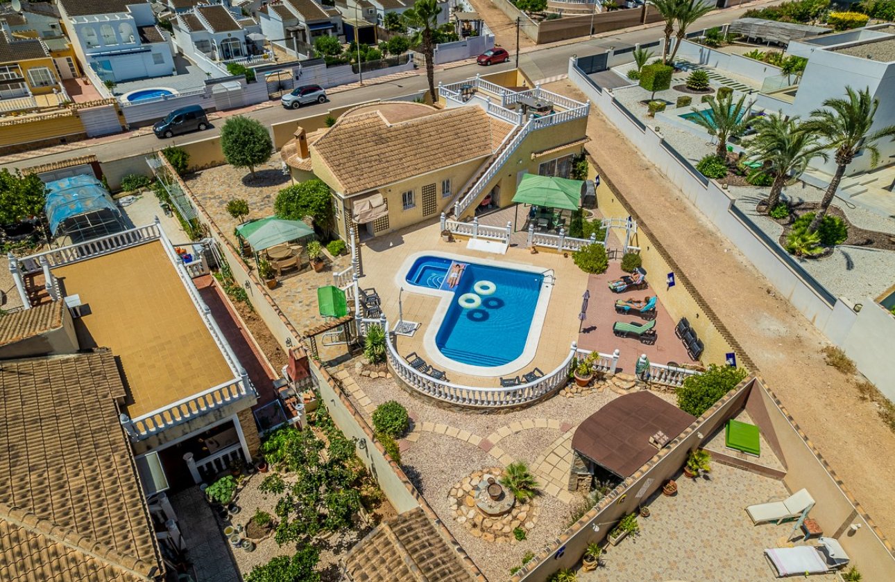 Herverkoop - Villa -
Torrevieja - Costa Blanca