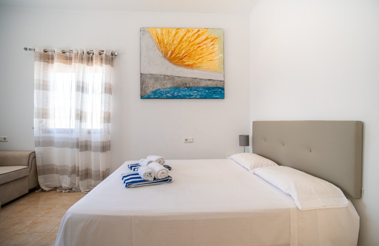 Herverkoop - Villa -
Torrevieja - Costa Blanca