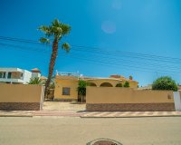Herverkoop - Villa -
Torrevieja - Costa Blanca