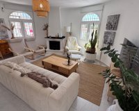 Herverkoop - Villa -
Torrevieja - Costa Blanca