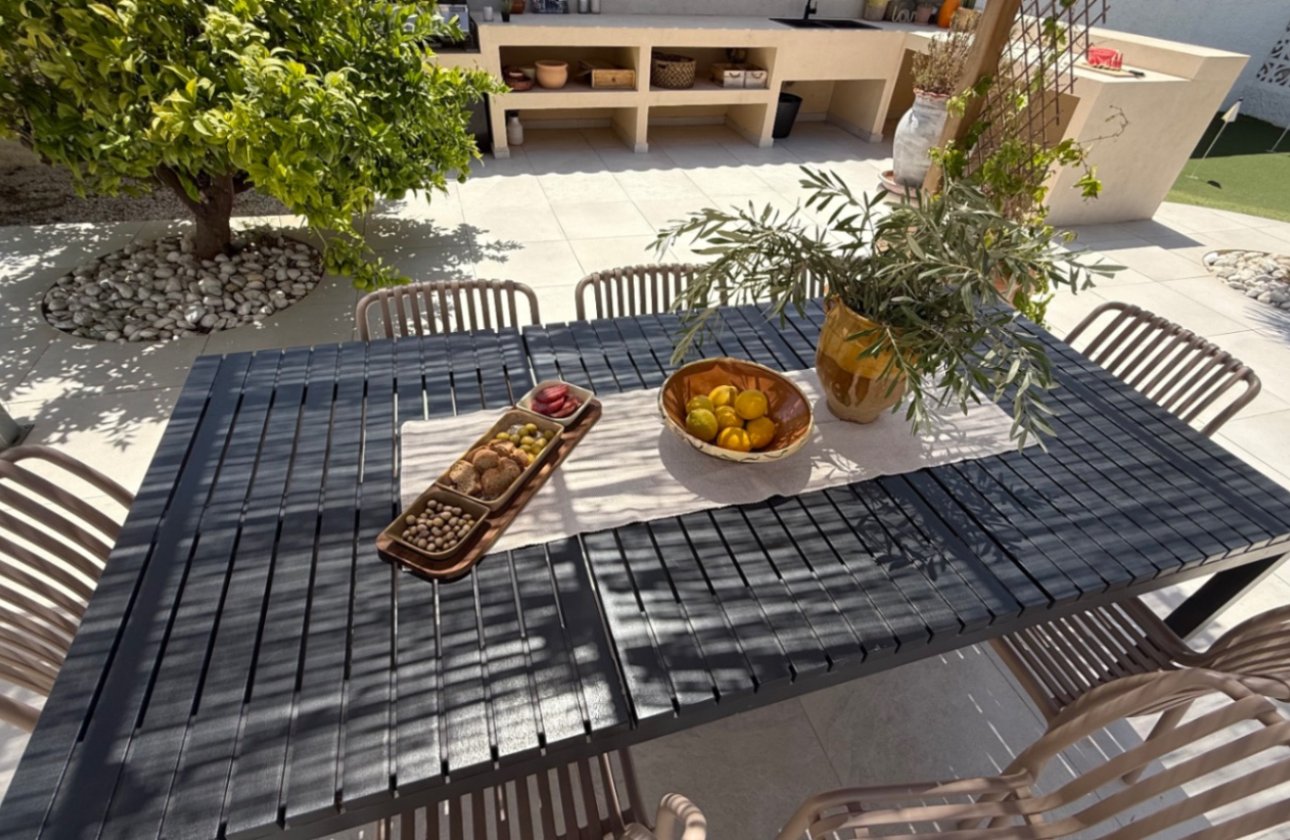 Herverkoop - Villa -
Torrevieja - Costa Blanca