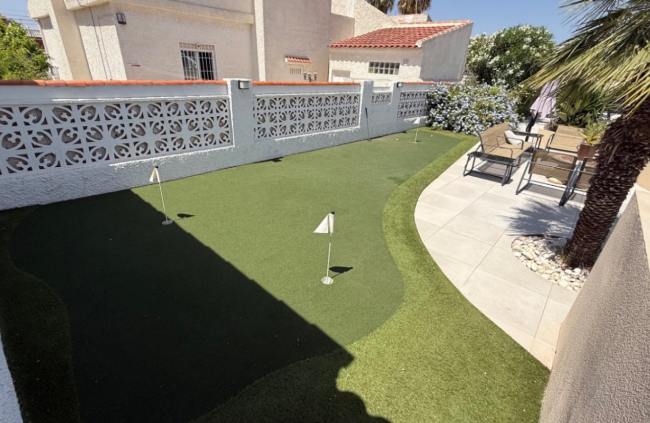 Herverkoop - Villa -
Torrevieja - Costa Blanca