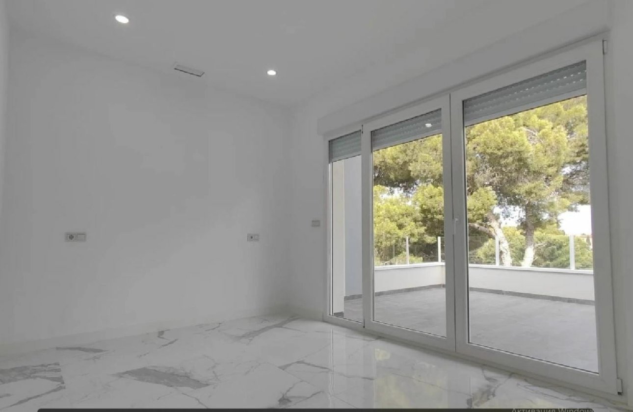 Herverkoop - Villa -
Torrevieja - Costa Blanca