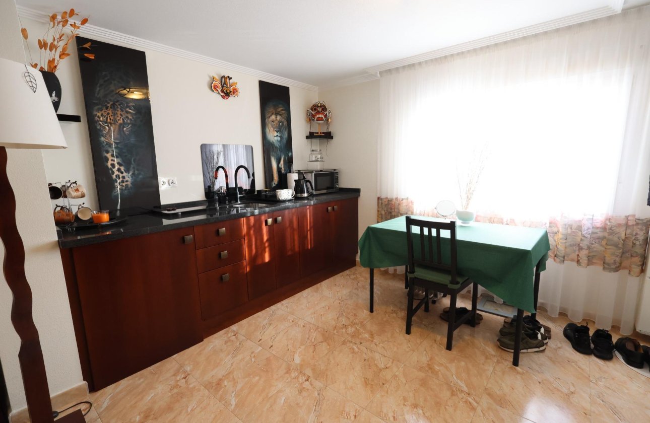Herverkoop - Villa -
Torrevieja - Costa Blanca