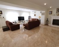 Herverkoop - Villa -
Torrevieja - Costa Blanca
