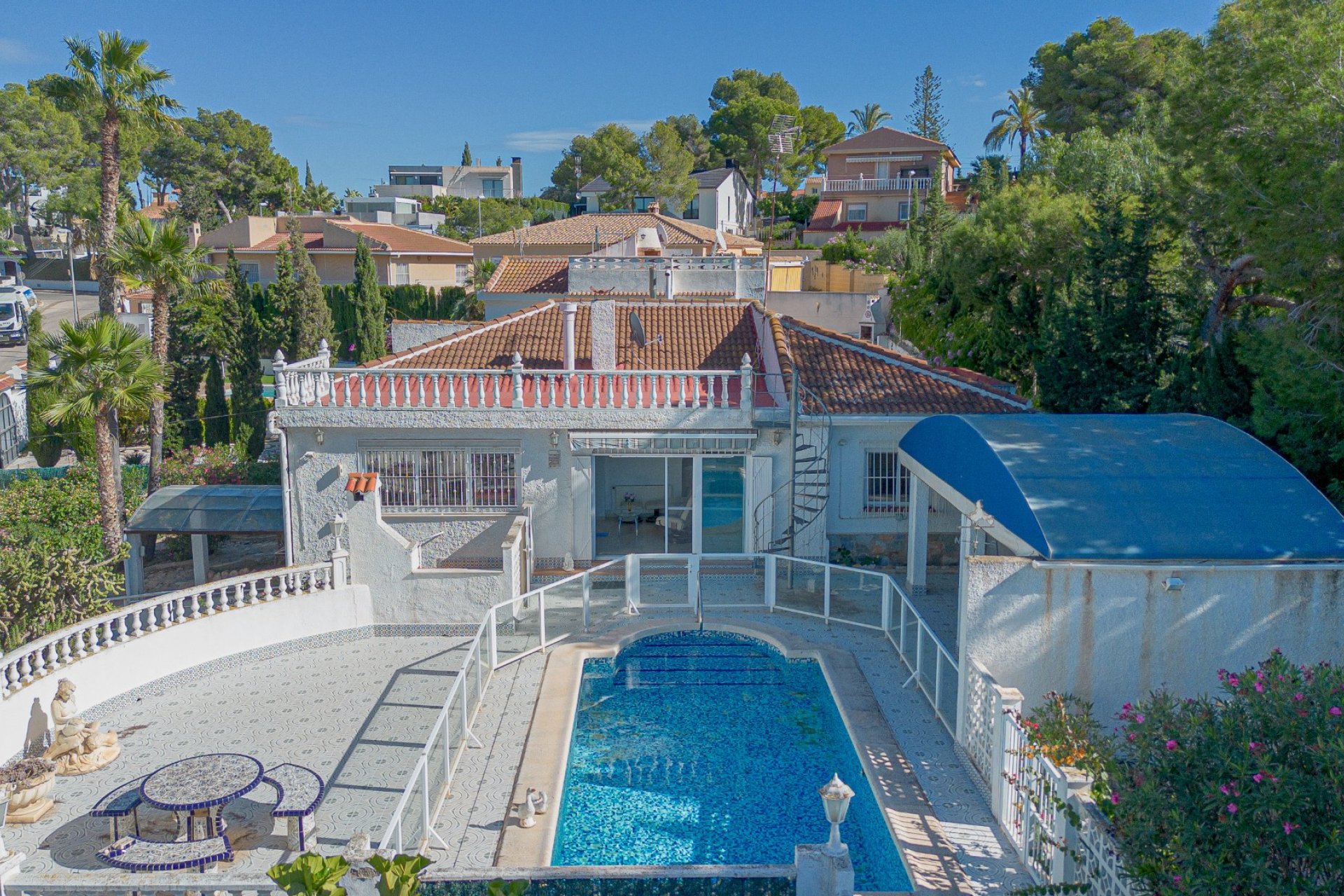 Herverkoop - Villa -
Torrevieja - Costa Blanca