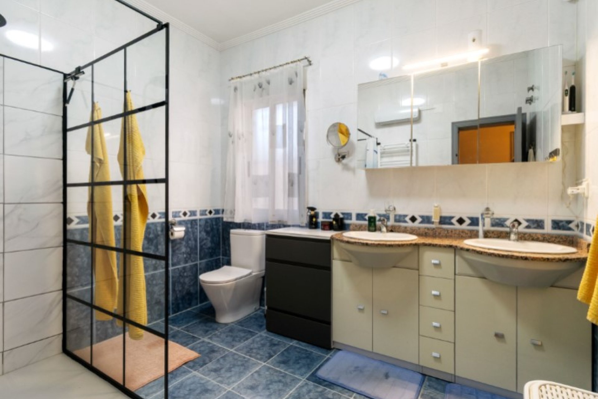 Herverkoop - Villa -
Torrevieja - Costa Blanca