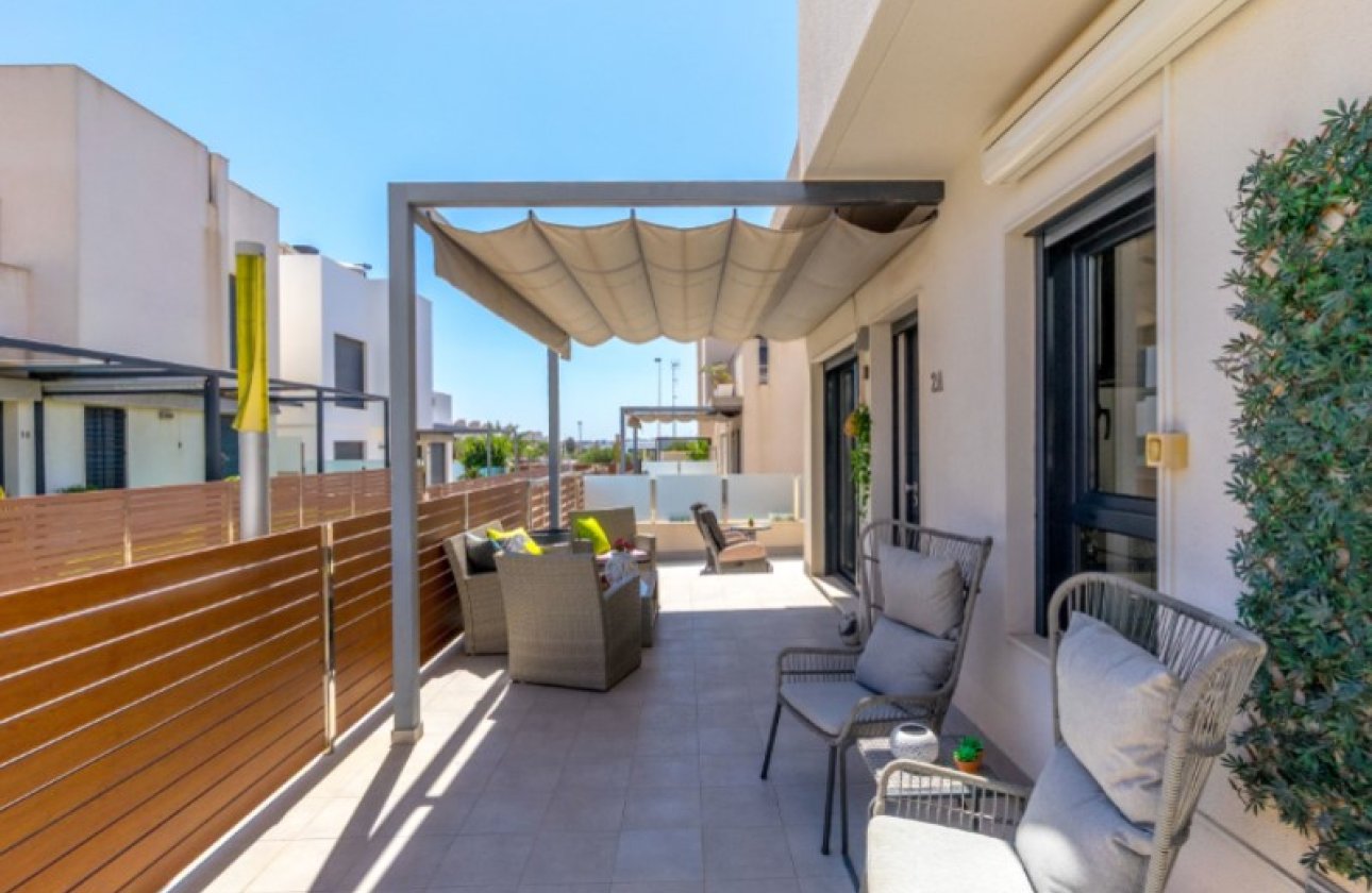 Herverkoop - Villa -
Torrevieja - Costa Blanca