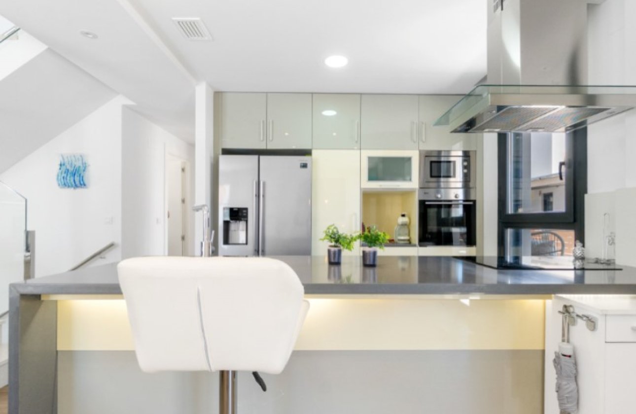 Herverkoop - Villa -
Torrevieja - Costa Blanca