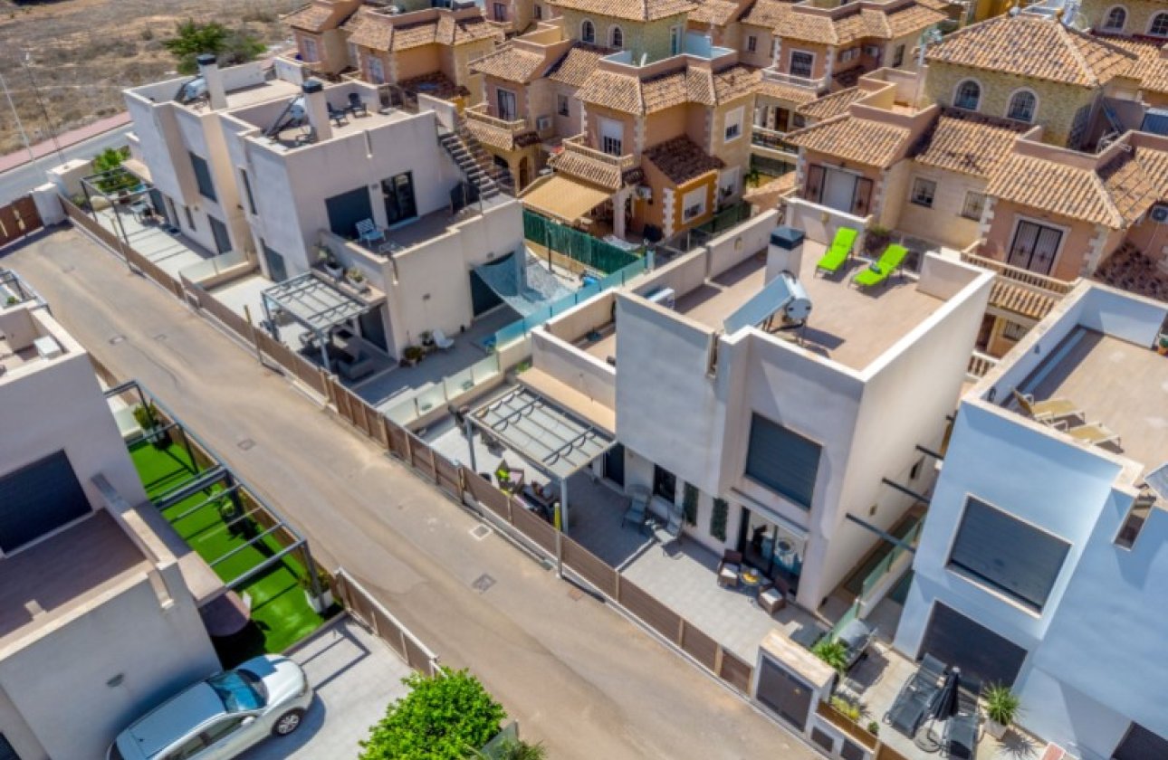 Herverkoop - Villa -
Torrevieja - Costa Blanca