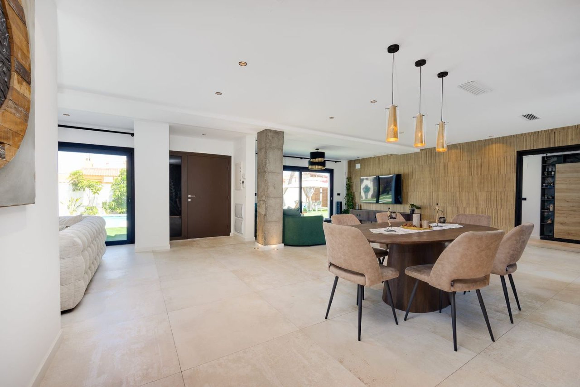 Herverkoop - Villa -
Torrevieja - Costa Blanca