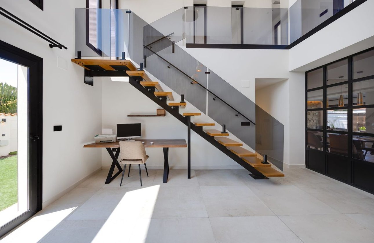 Herverkoop - Villa -
Torrevieja - Costa Blanca