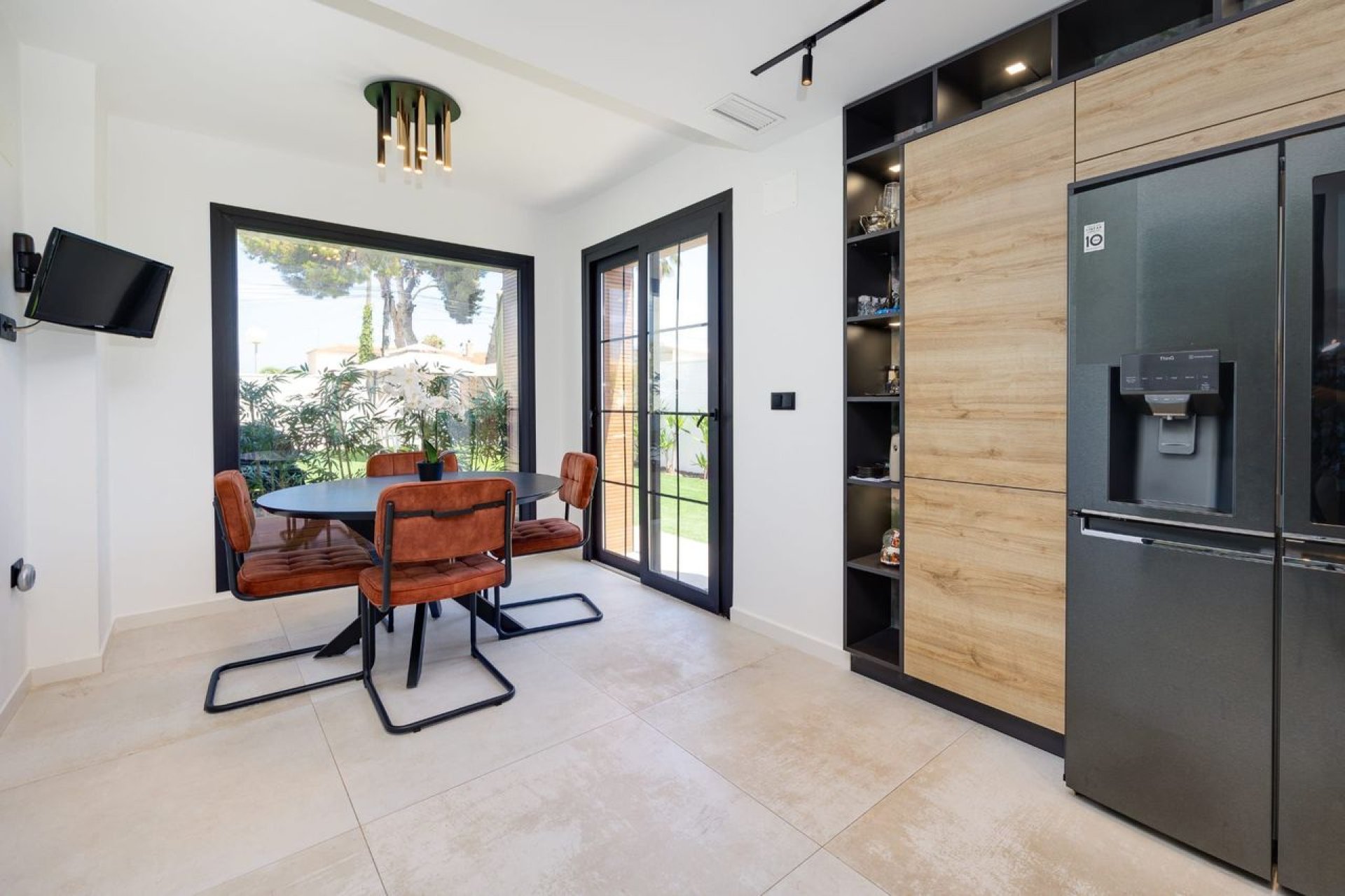 Herverkoop - Villa -
Torrevieja - Costa Blanca