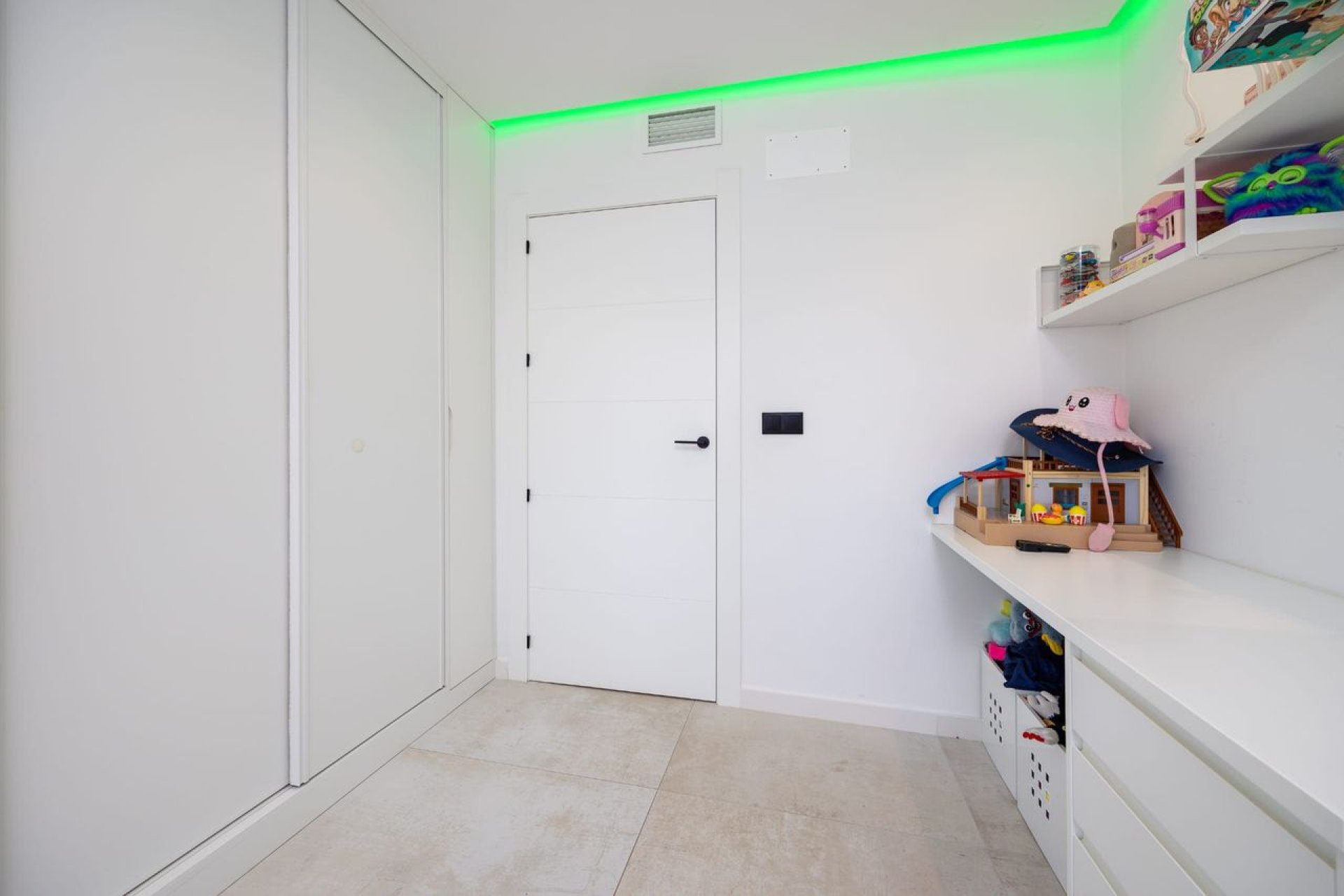 Herverkoop - Villa -
Torrevieja - Costa Blanca