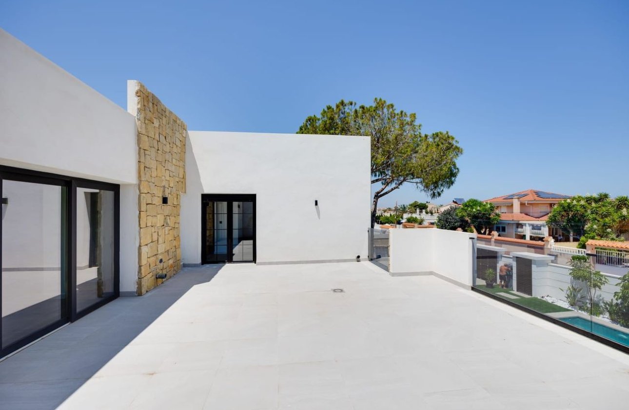 Herverkoop - Villa -
Torrevieja - Costa Blanca