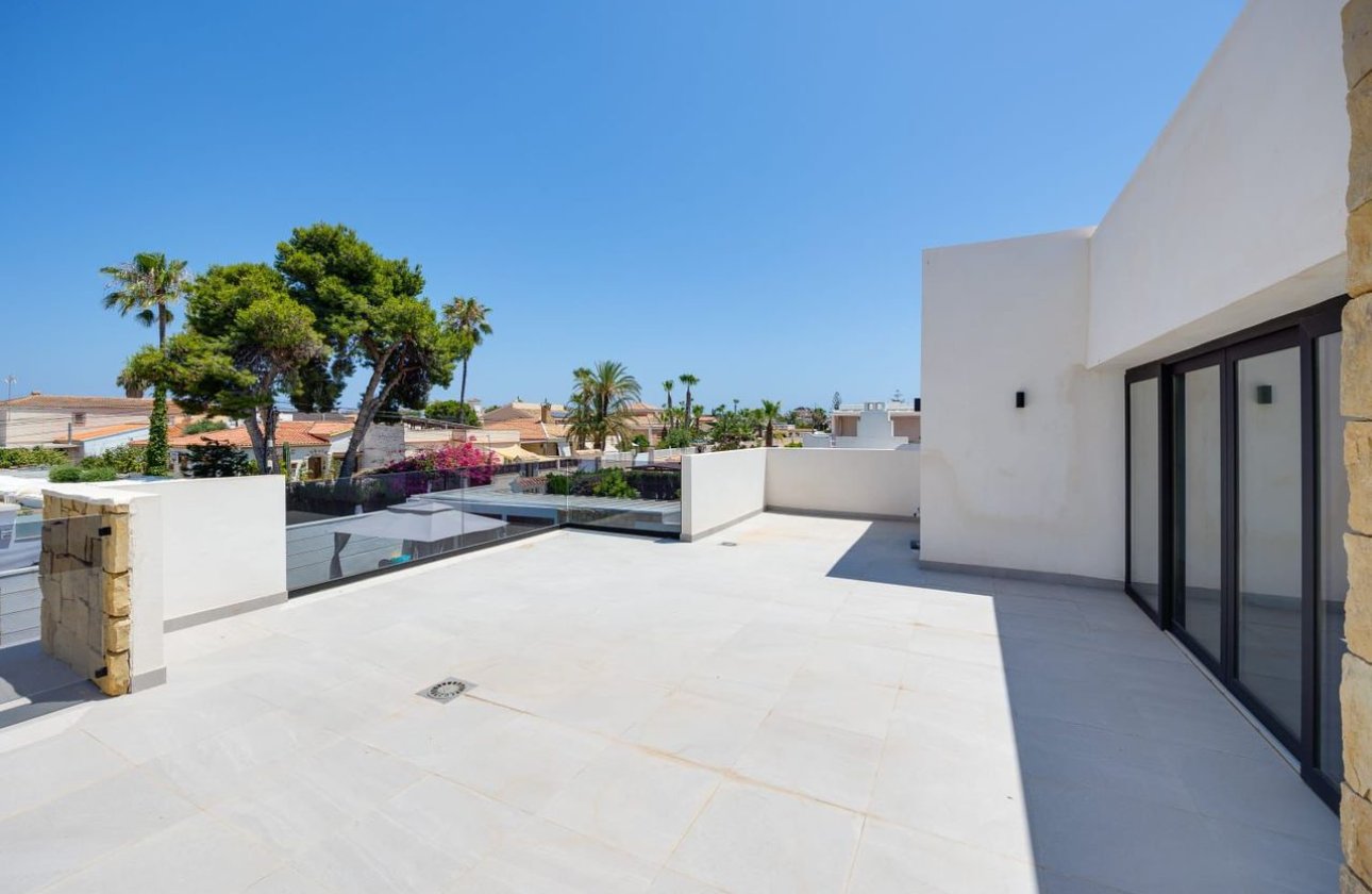 Herverkoop - Villa -
Torrevieja - Costa Blanca