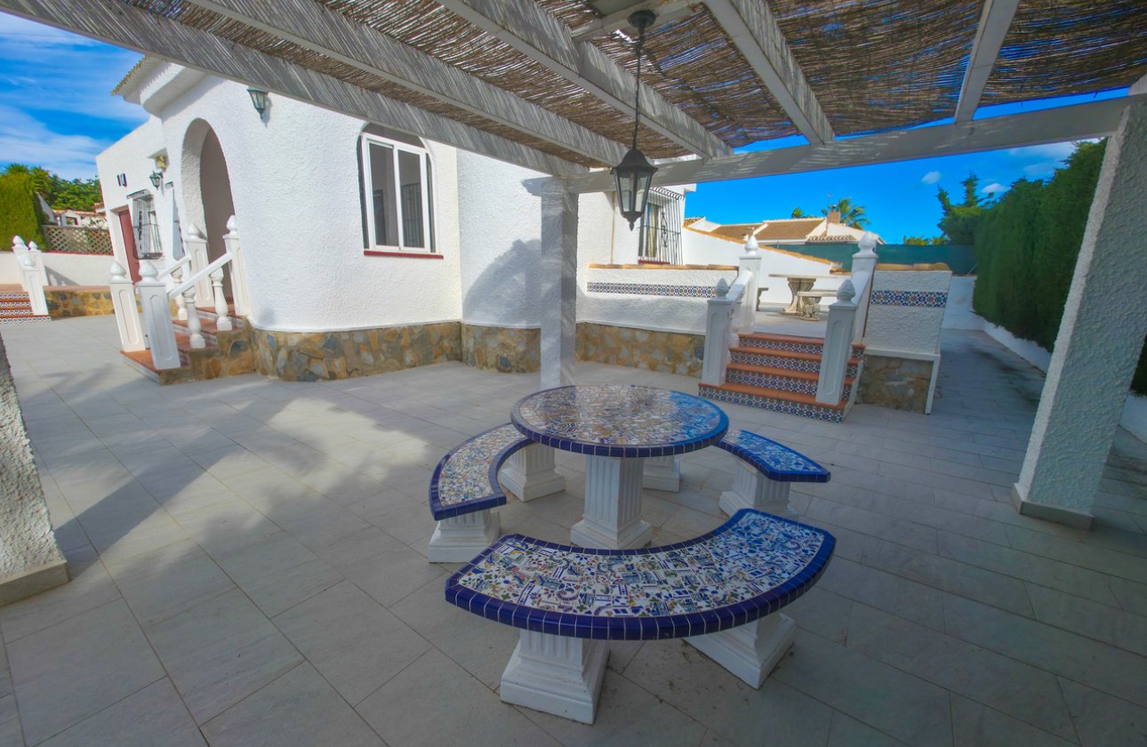 Herverkoop - Villa -
Torrevieja - Costa Blanca