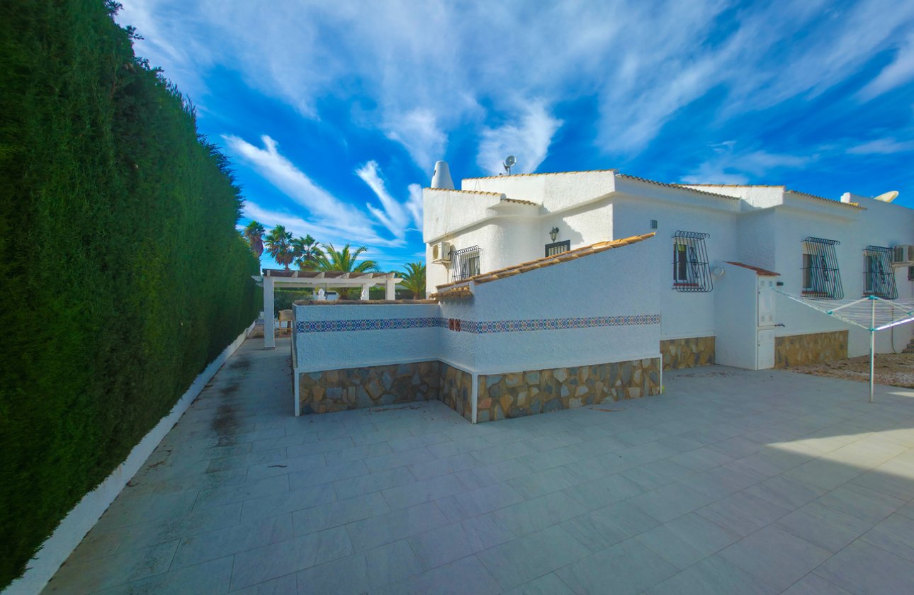 Herverkoop - Villa -
Torrevieja - Costa Blanca
