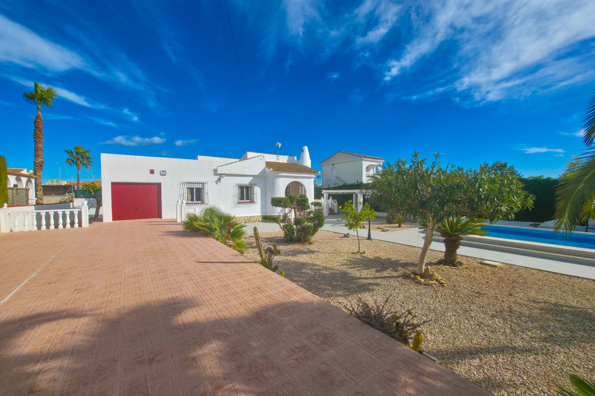 Herverkoop - Villa -
Torrevieja - Costa Blanca