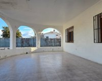 Herverkoop - Villa -
Torrevieja - Costa Blanca